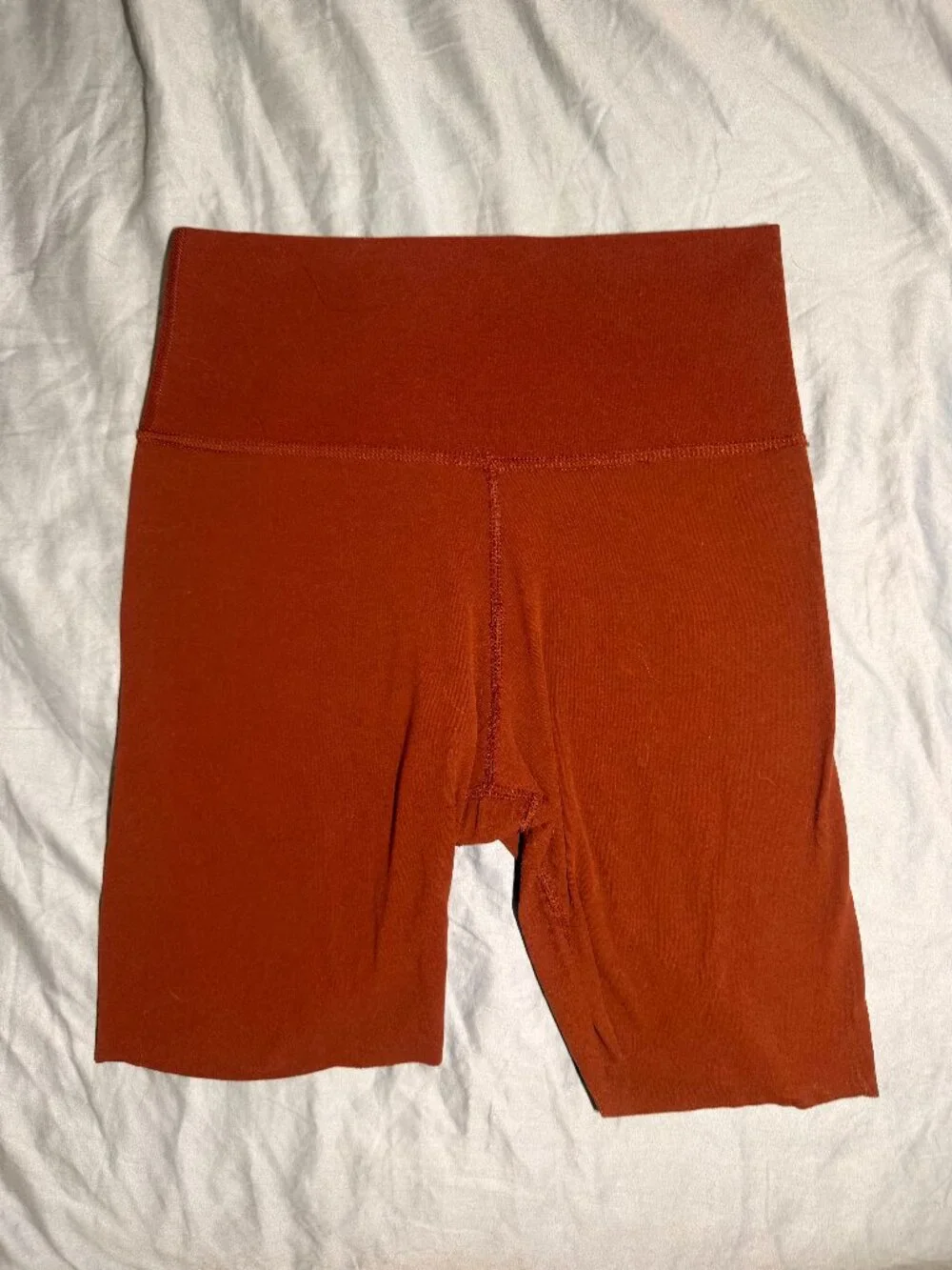 Nike Go Yoga Biker Shorts – Women’s Medium – Athletic Activewear